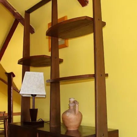 Mama's & Papa's House *